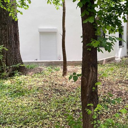 One Room Apartment Decebal Bucharest Exterior photo